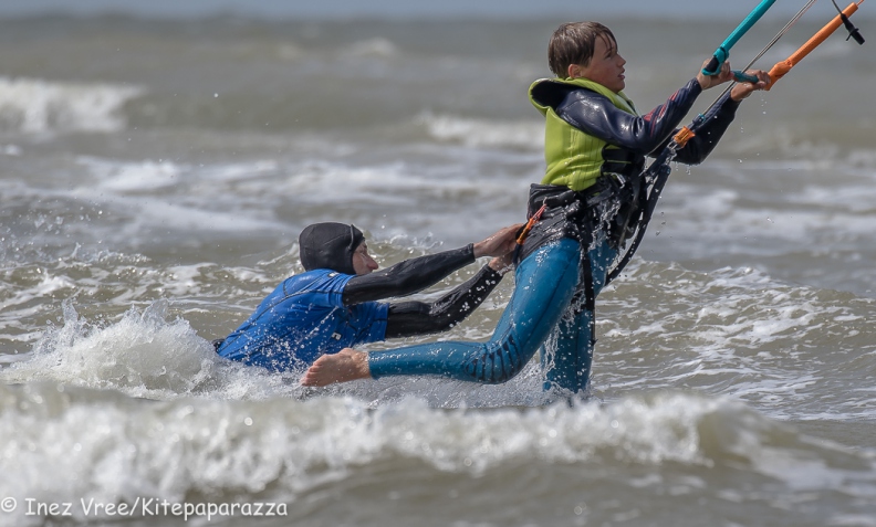 Kitesurfschool Texel 16-08-2019-2019-16.jpg